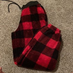 Eddie Bauer cozy fuzzy joggers